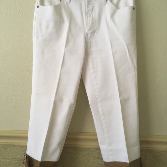 CapriJeans - Picture 2 of 6